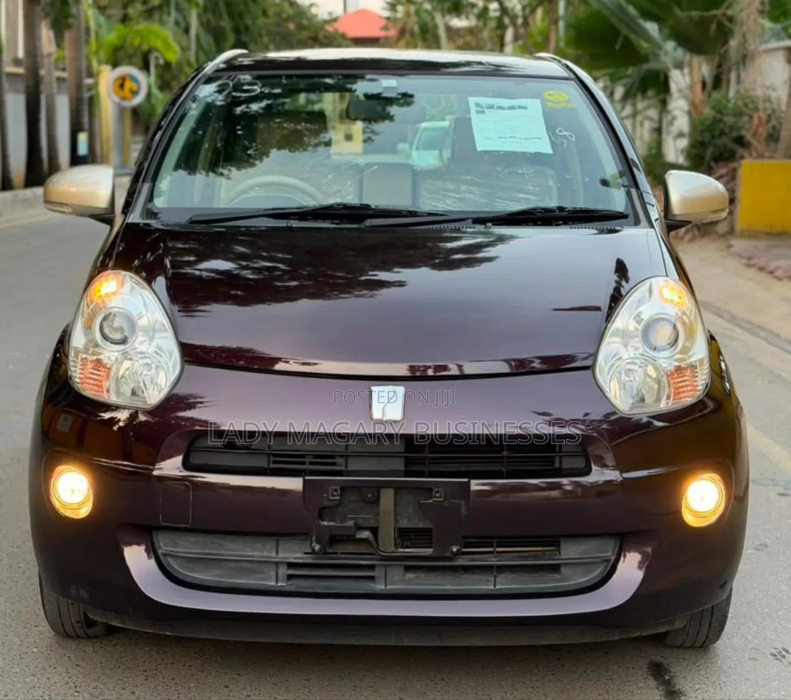 Toyota Passo 1.0 FWD 2011 Burgundy