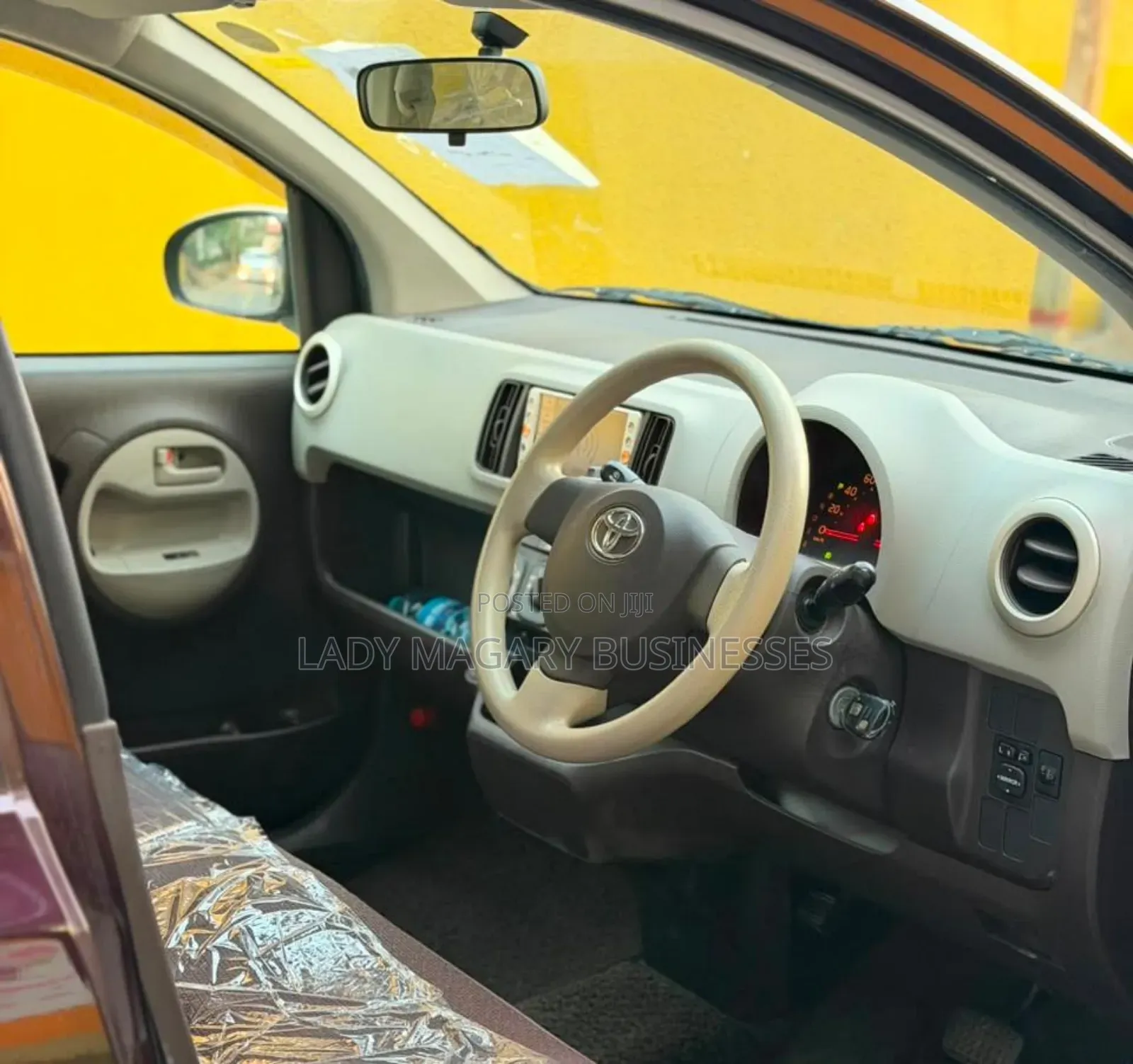 Toyota Passo 1.0 FWD 2011 Burgundy