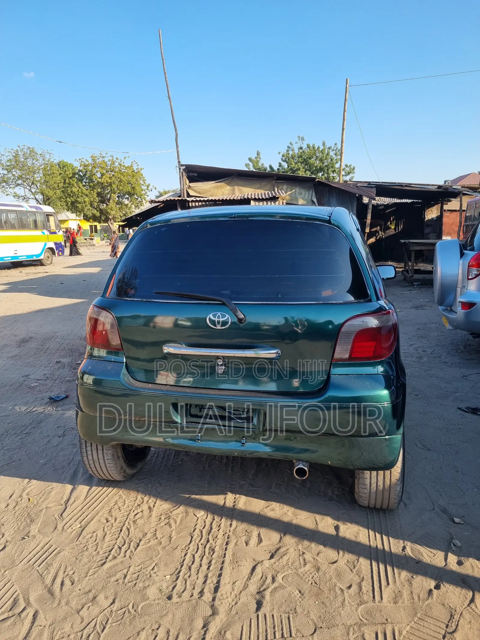 Toyota Vitz 2003 Green