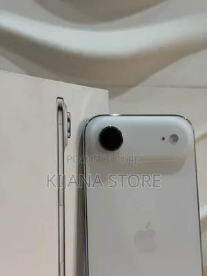 New Apple iPhone Air 256 GB White