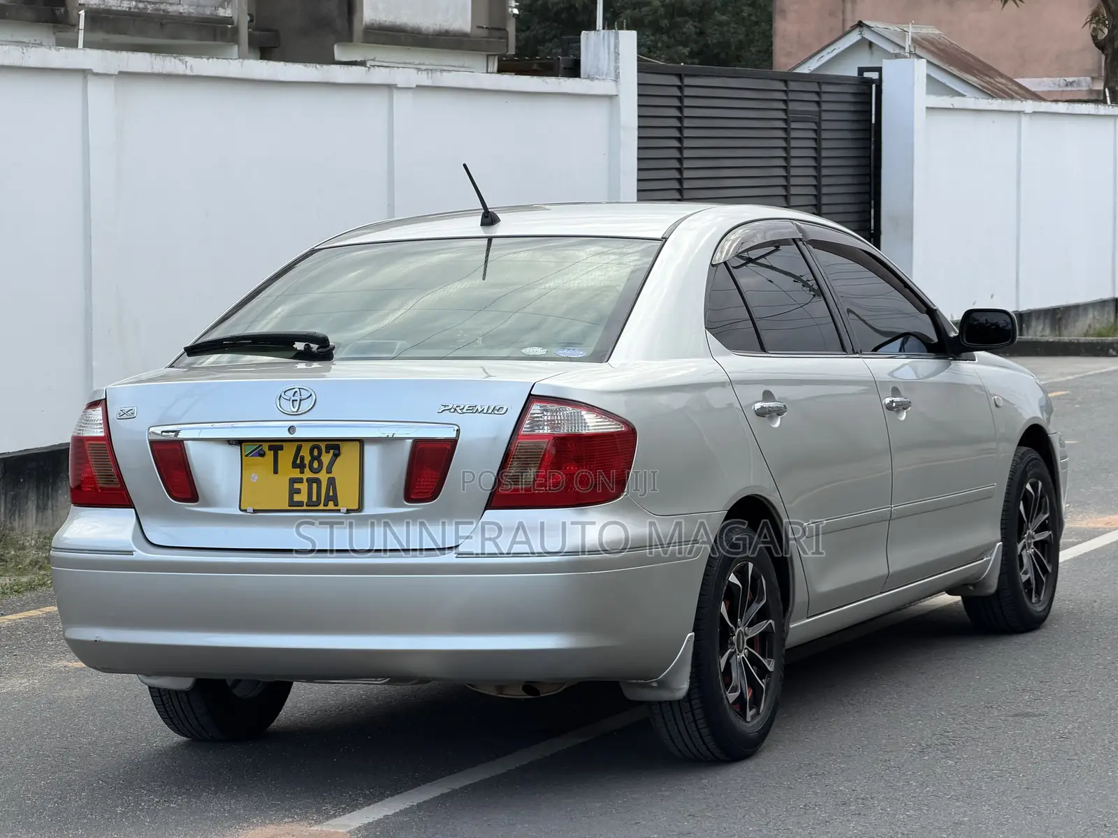 Toyota Premio 2004 Silver