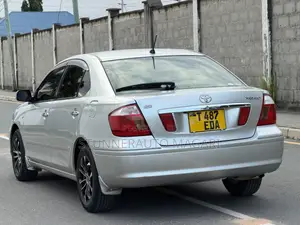 Toyota Premio 2004 Silver