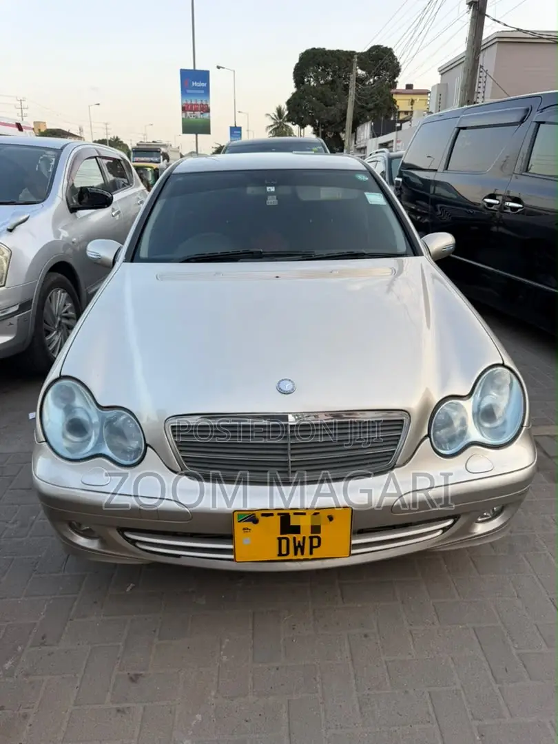 Mercedes-Benz C180 2001 Silver