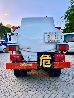 Mobile Tanker 2000lts, Isuzu