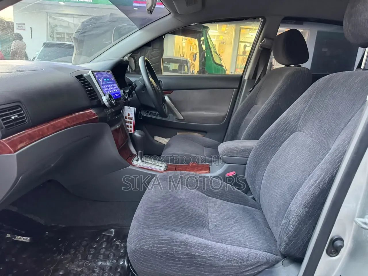 Toyota Premio 2004 Silver