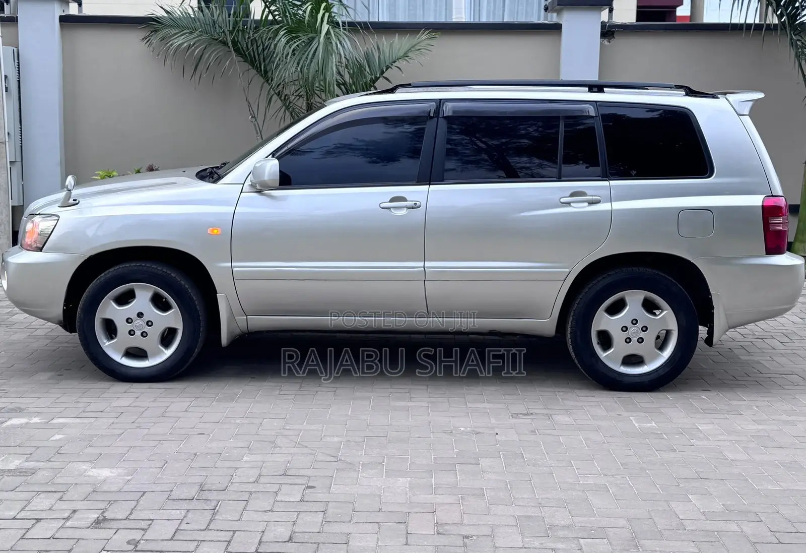 Toyota Kluger 2004 Silver