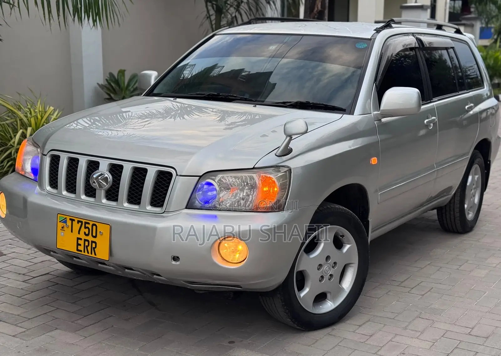 Toyota Kluger 2004 Silver