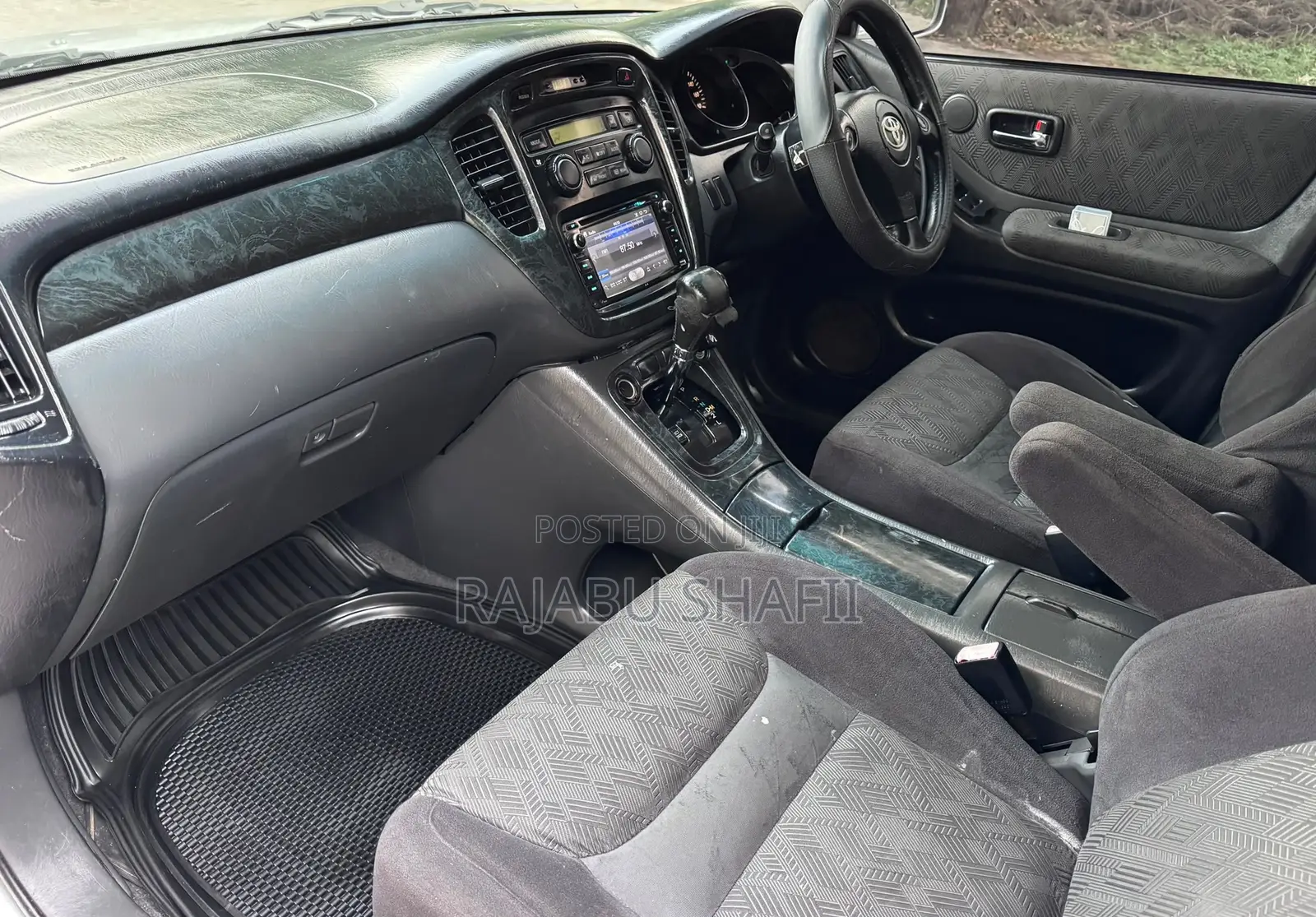 Toyota Kluger 2004 Silver
