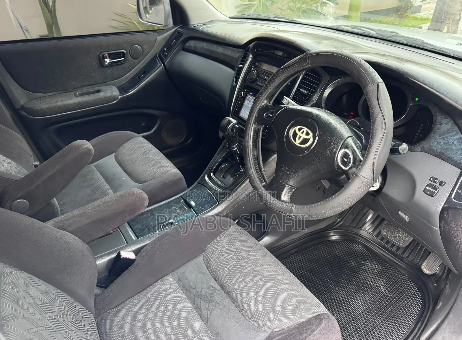 Toyota Kluger 2004 Silver