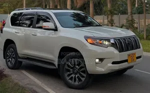 Toyota Land Cruiser Prado 2024 White