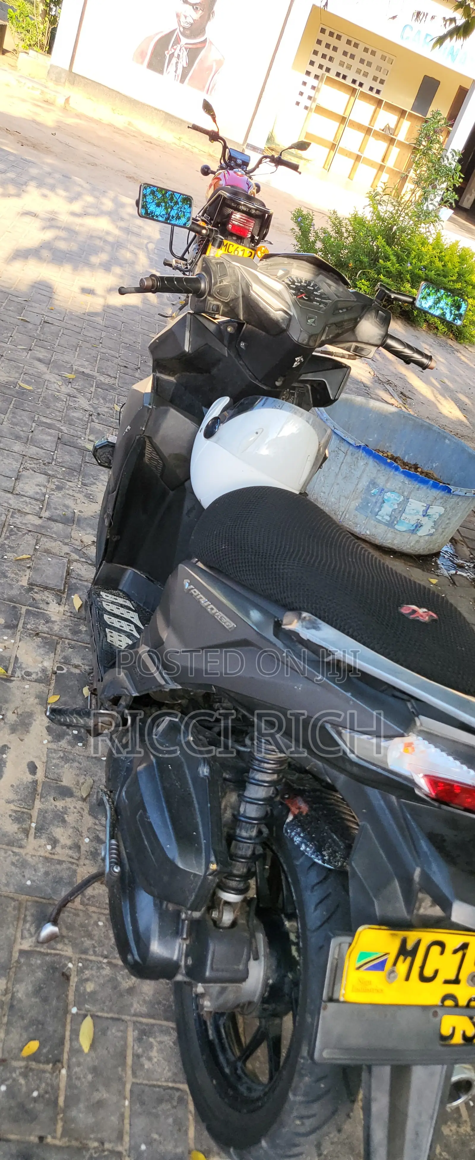 Honda 2017 Gray