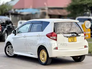 Subaru Trezia 1.3i 2013 White