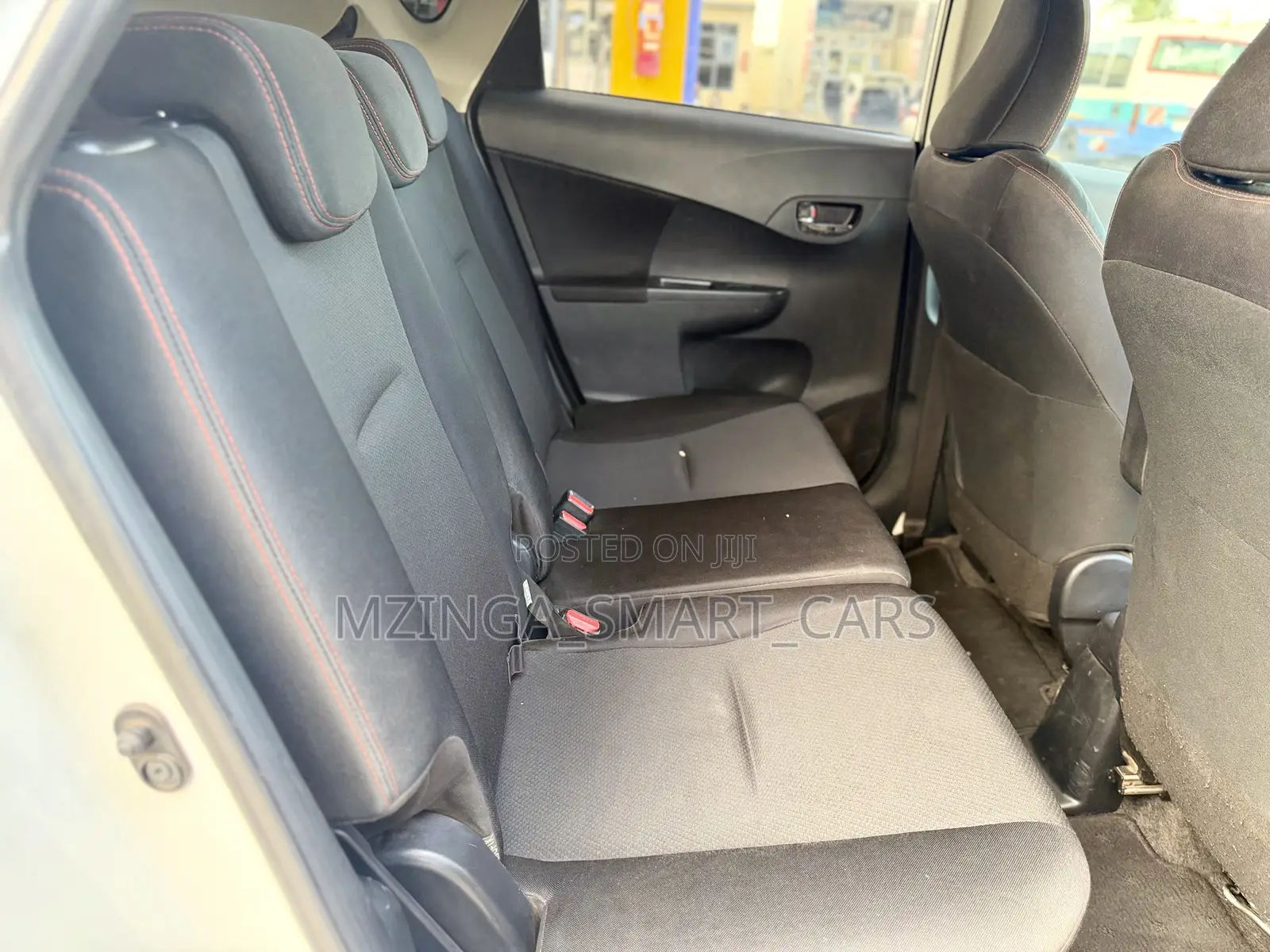Subaru Trezia 1.3i 2013 White