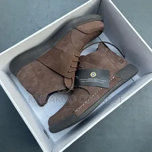 Extru Chocolate Cat Shoes