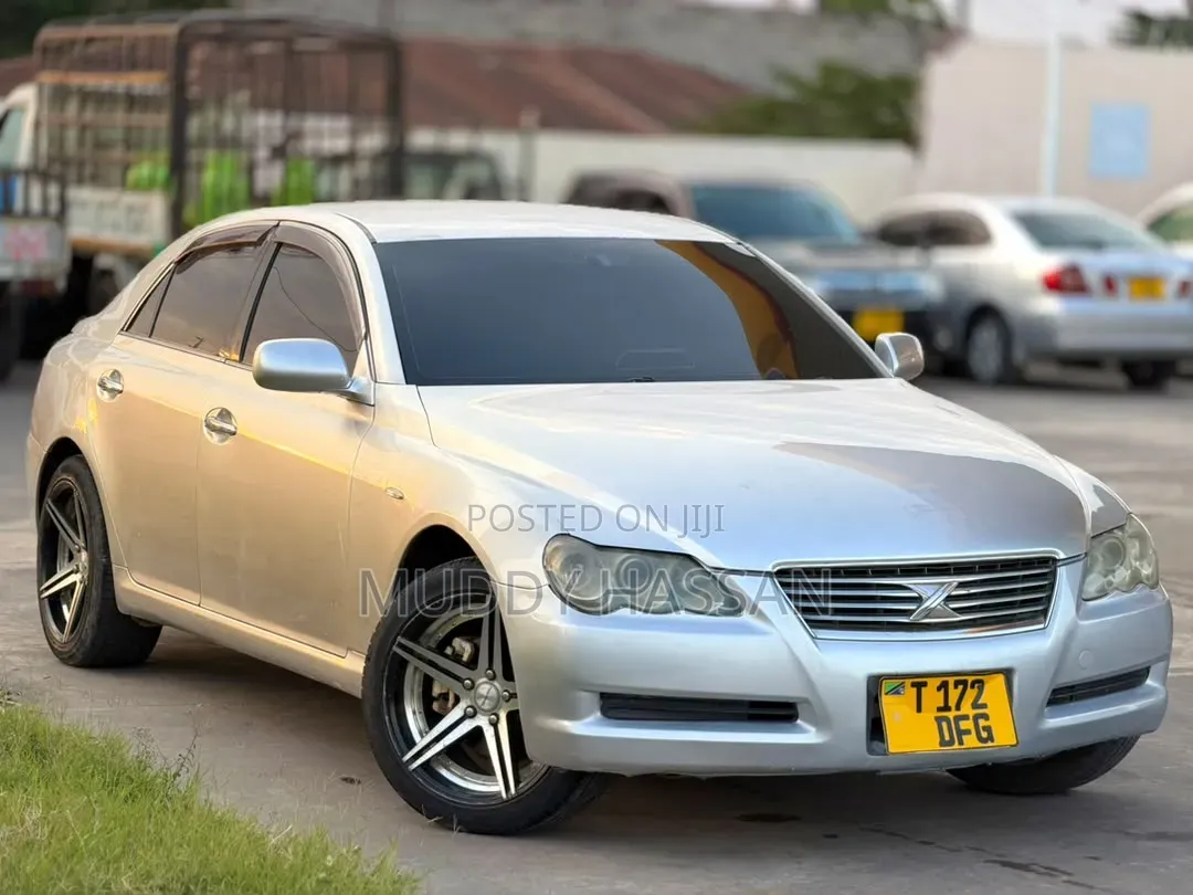 Toyota Mark X 2005 Silver