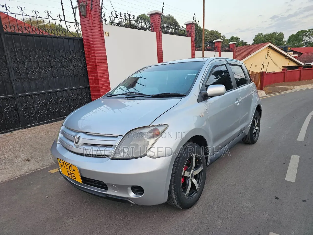 Toyota IST 2004 Silver