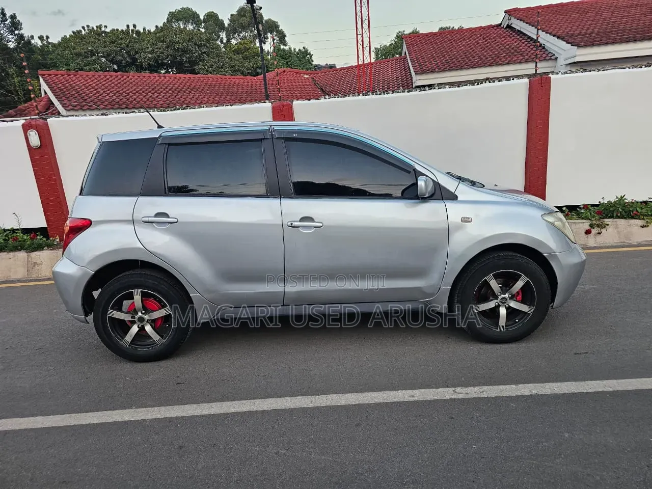 Toyota IST 2004 Silver