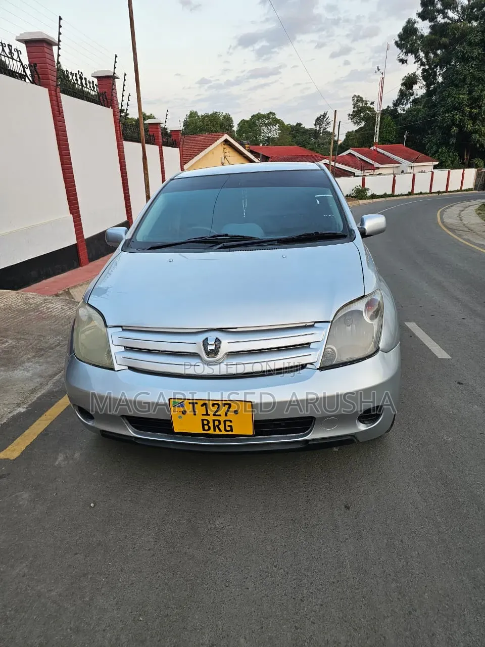 Toyota IST 2004 Silver
