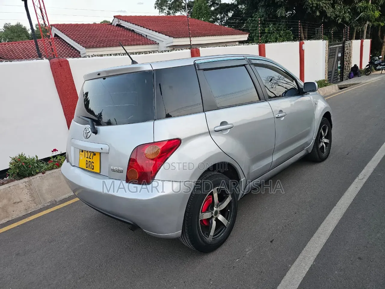 Toyota IST 2004 Silver