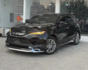 Toyota Harrier 2.0 2021 Black