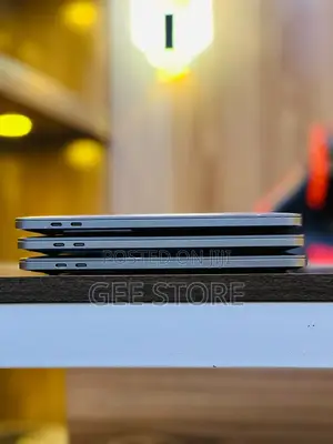 Laptop Apple MacBook Pro 2019 8GB Intel Core i5 SSD 500GB
