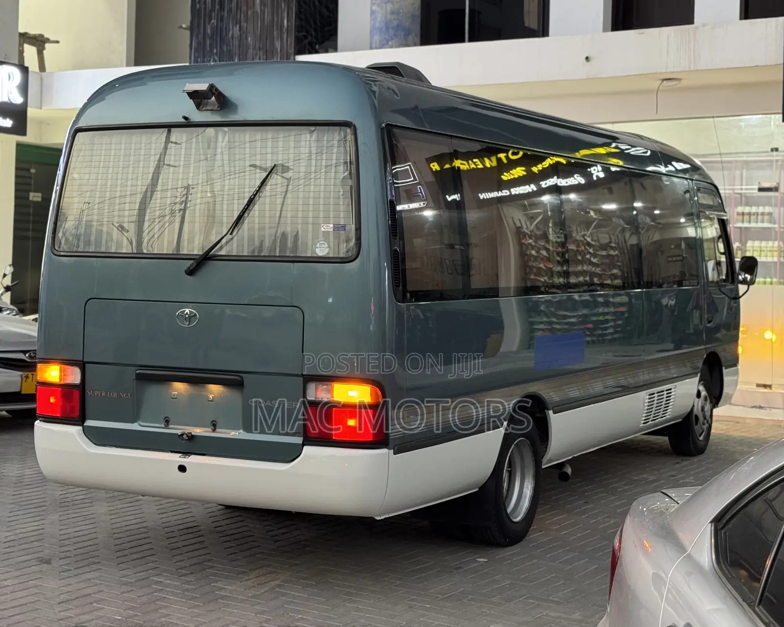 Toyota Coaster 1998 Green