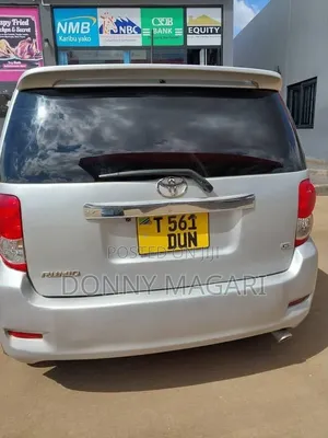 Toyota Corolla Rumion 2009 Silver