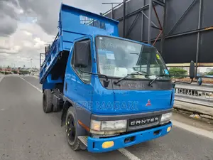 Mitsubishi Canter Tipper – Milion 66 Pamoja Na Usajili
