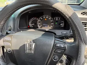 Toyota Crown 2008 White