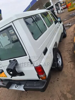 Toyota Land Cruiser 2008 Off white