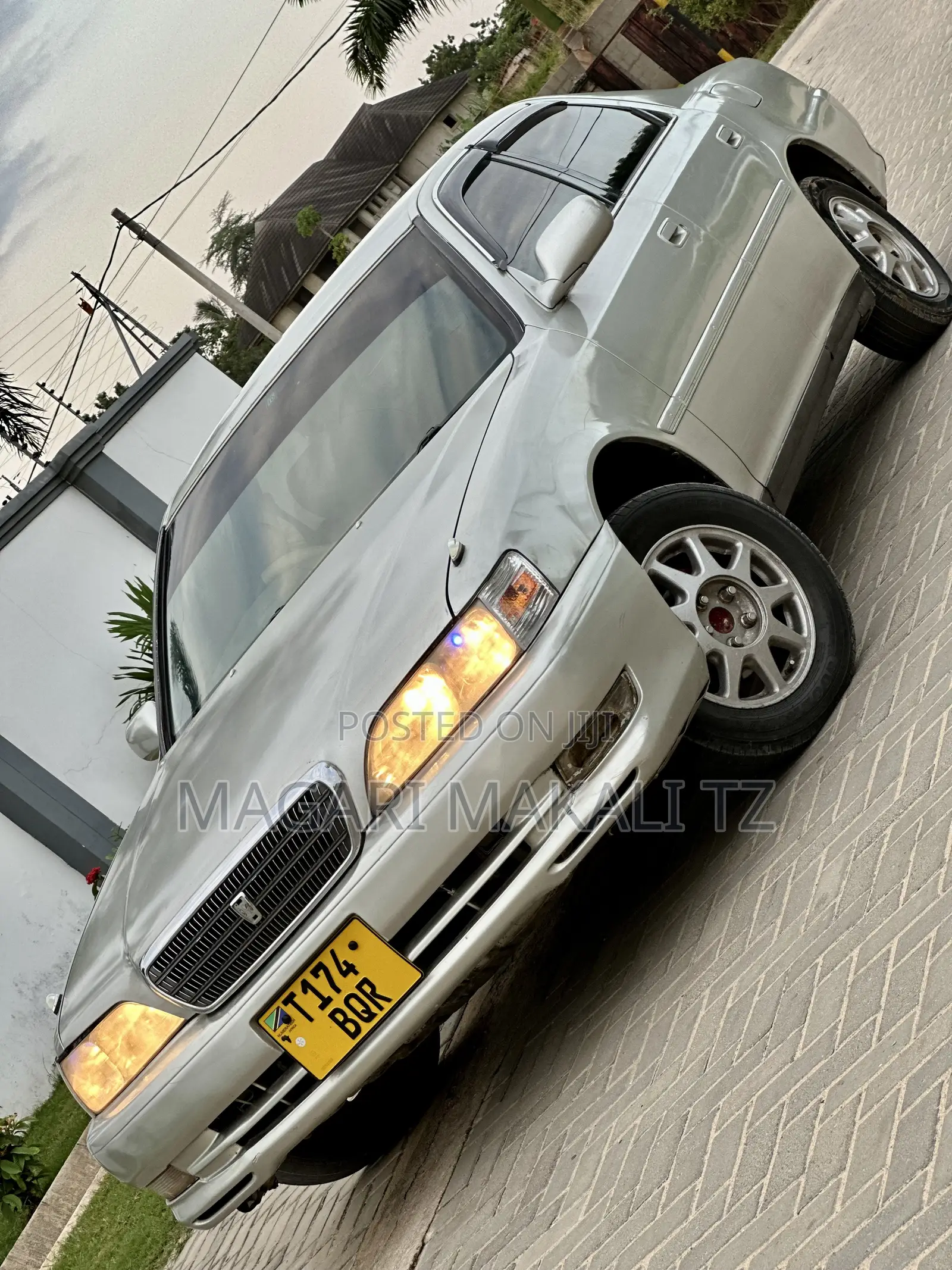 Toyota Cresta 2001 Silver