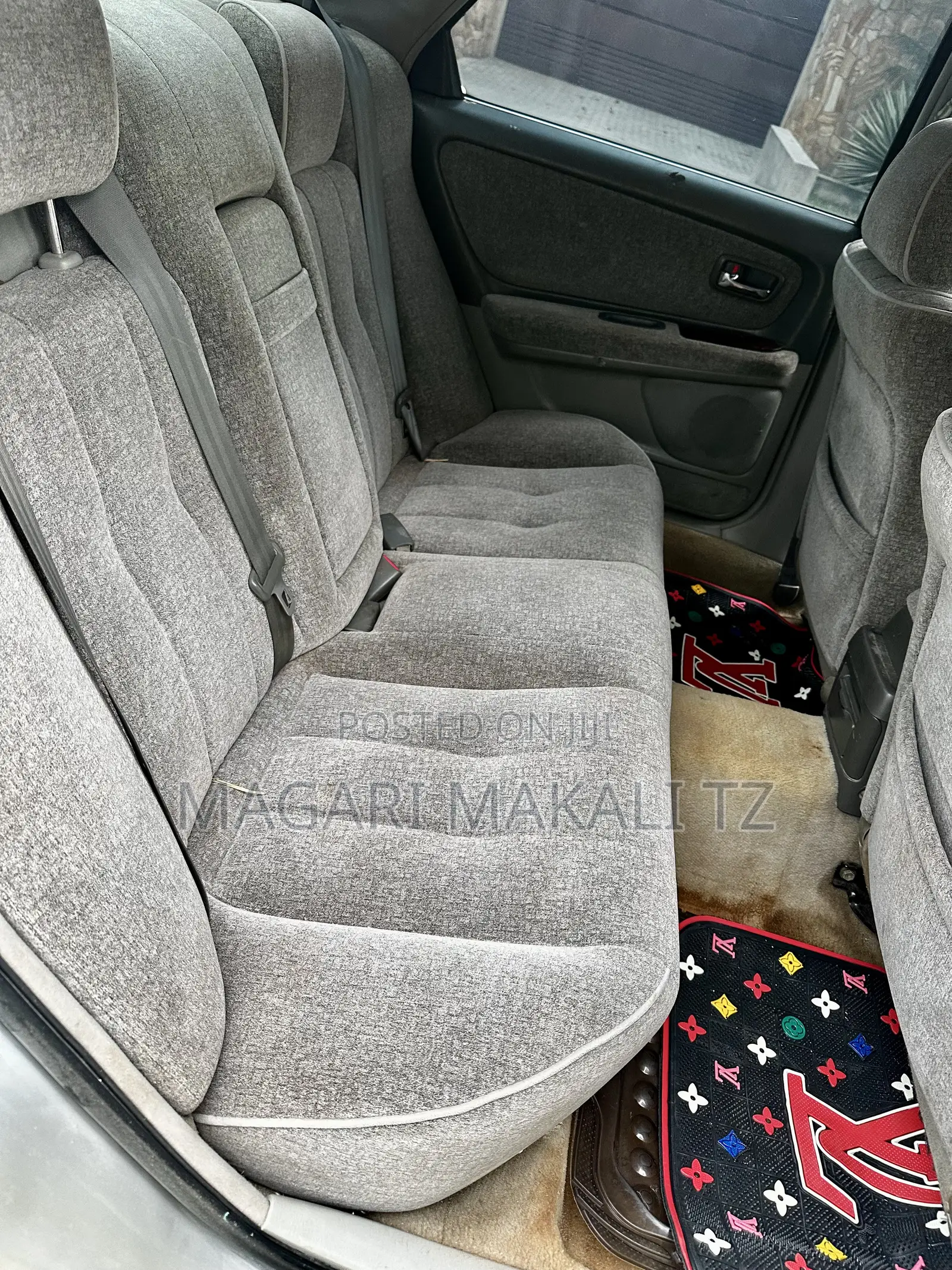 Toyota Cresta 2001 Silver
