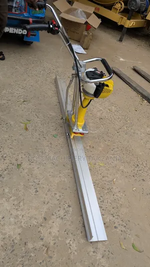 Concrete Screed
