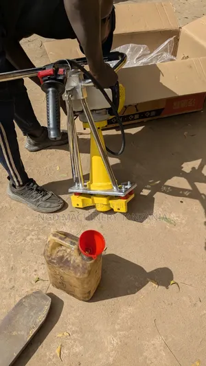 Concrete Screed