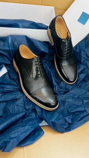 Clarks Brand Men's Leather Shoes Materials New and Original