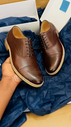 Clarks Brand Men's Leather Shoes Materials New and Original