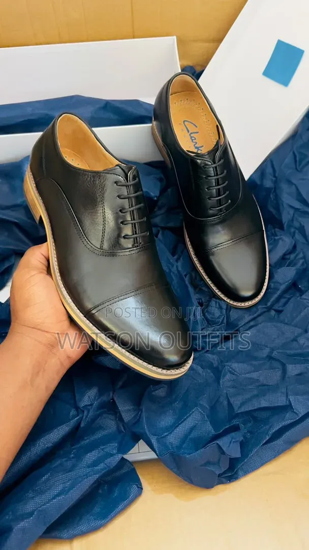 Clarks Brand Men's Leather Shoes Materials New and Original