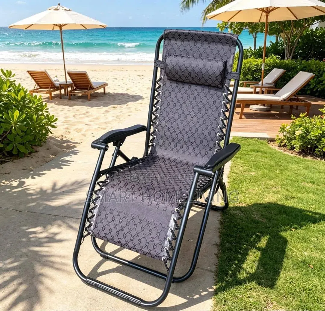 Luxury Folding Zero Gravity Recliner Chair