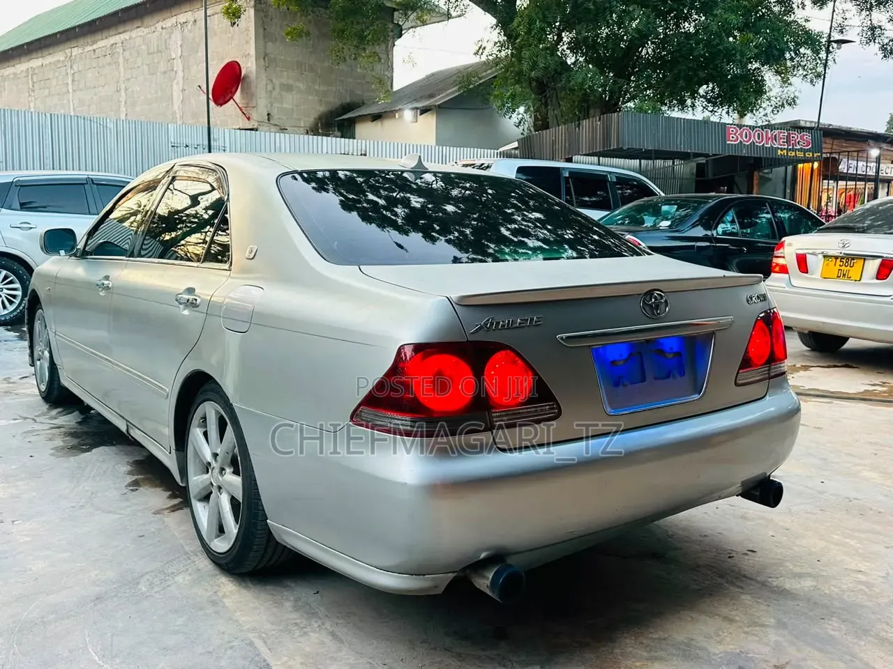 Toyota Crown 2004 Gray