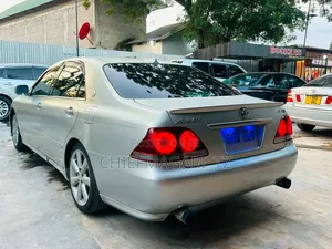Toyota Crown 2004 Gray