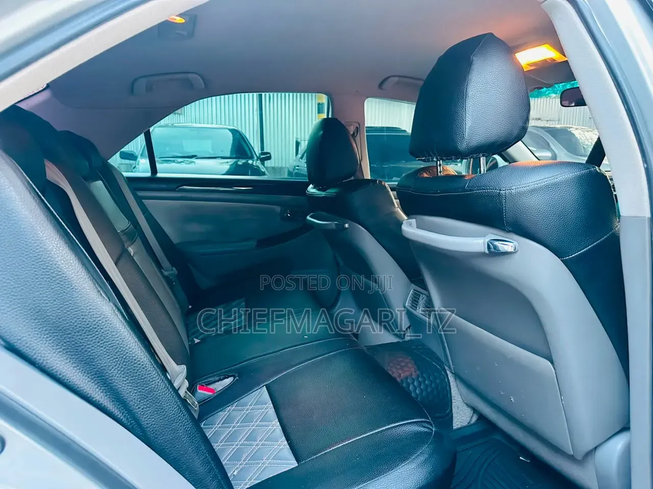 Toyota Crown 2004 Gray