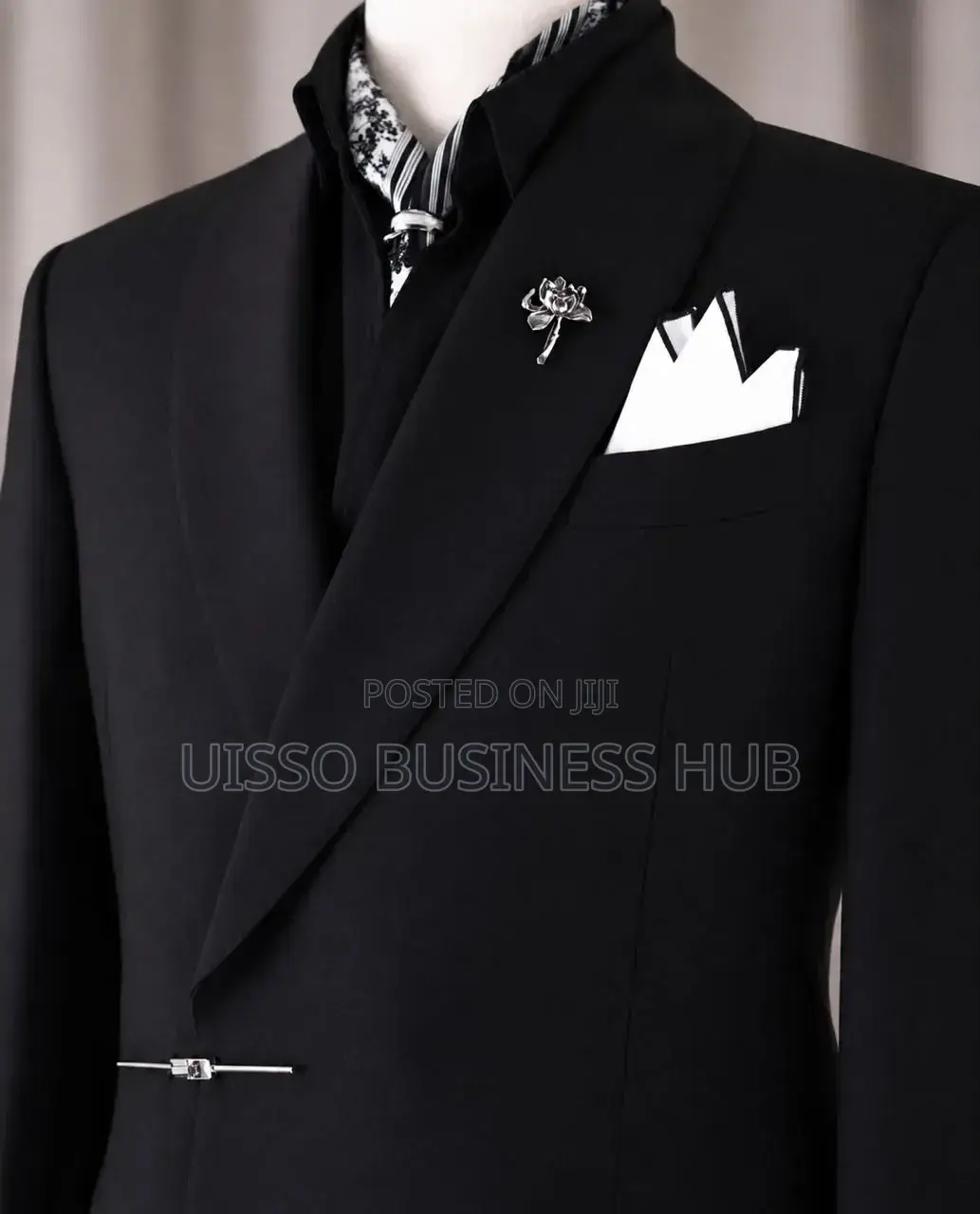 The Suits Is Fire