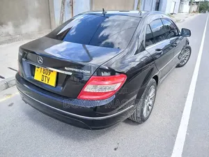 Mercedes-Benz C-Class 2007 Black