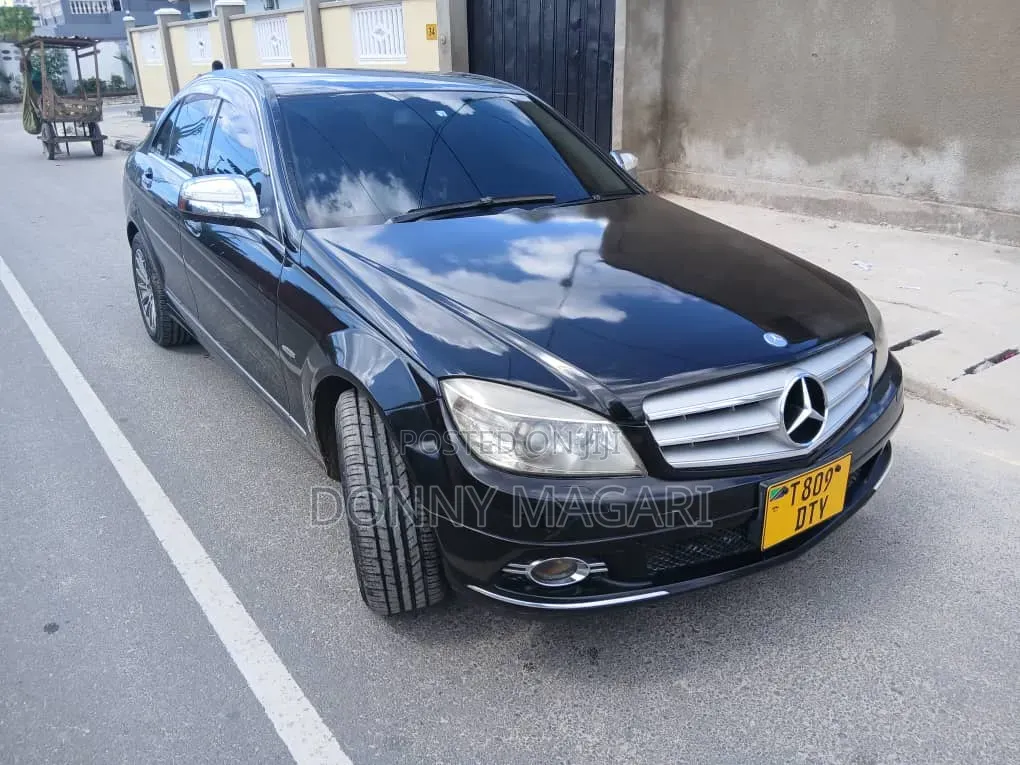 Mercedes-Benz C-Class 2007 Black