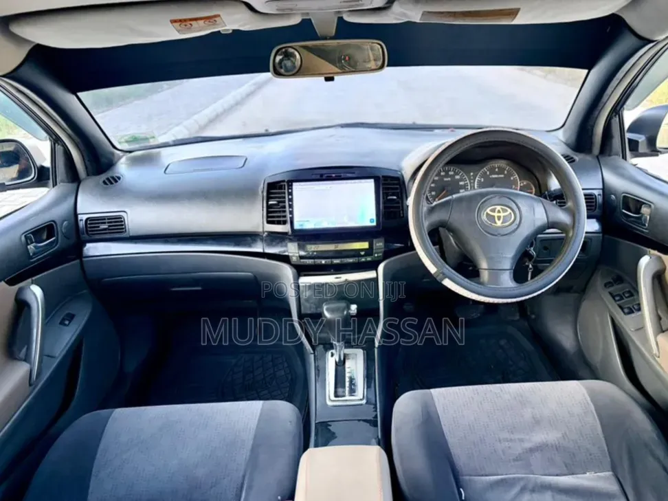 Toyota Allion 2004 Gray