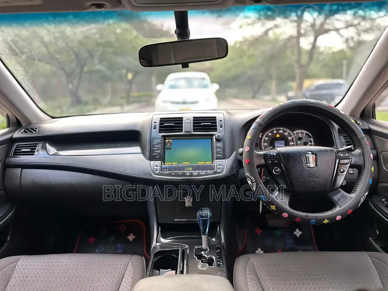 Toyota Crown 2010 Black