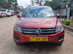 Volkswagen Tiguan 1.4 TSI 2008 Red