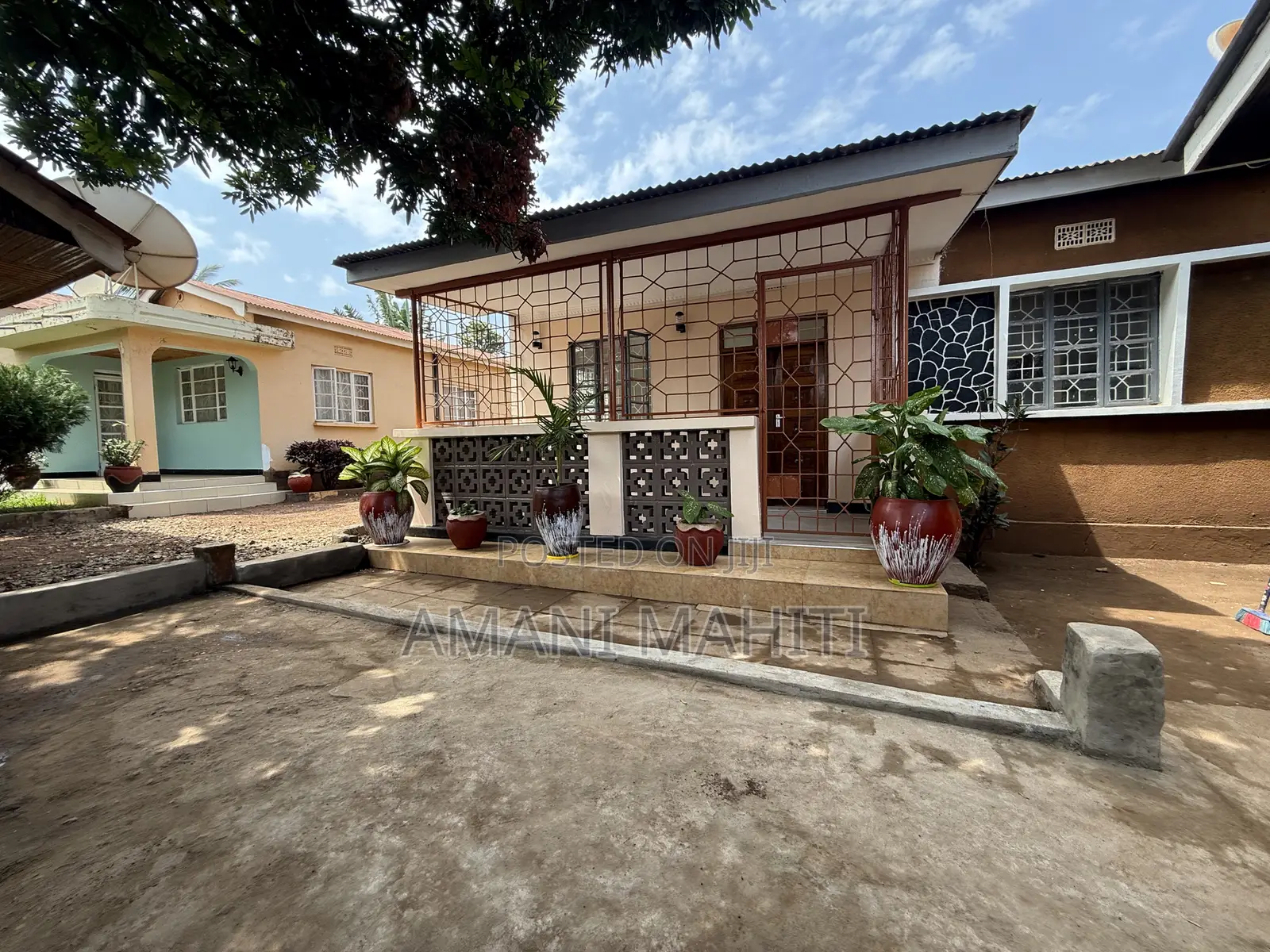 3bdrm Bungalow in Moshi Urban for rent