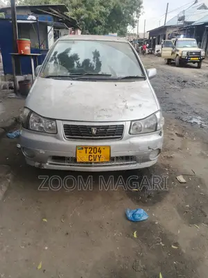 Nissan Liberty 2003 Silver