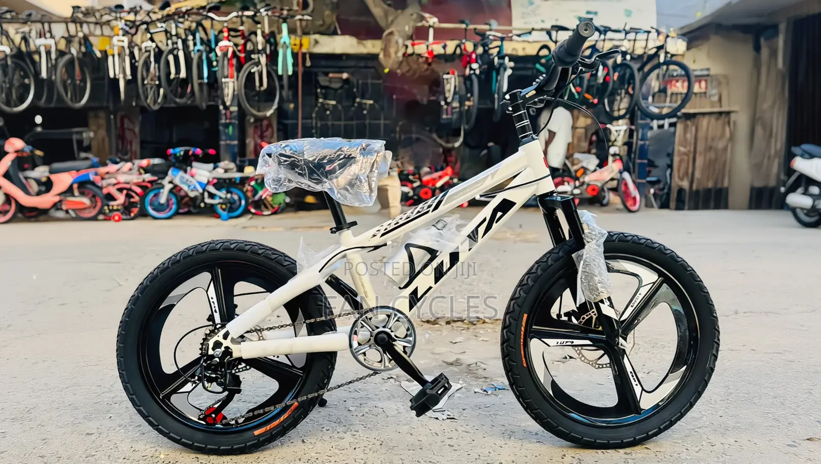 Brand New BMX Crossover - Rimu Za Nyota